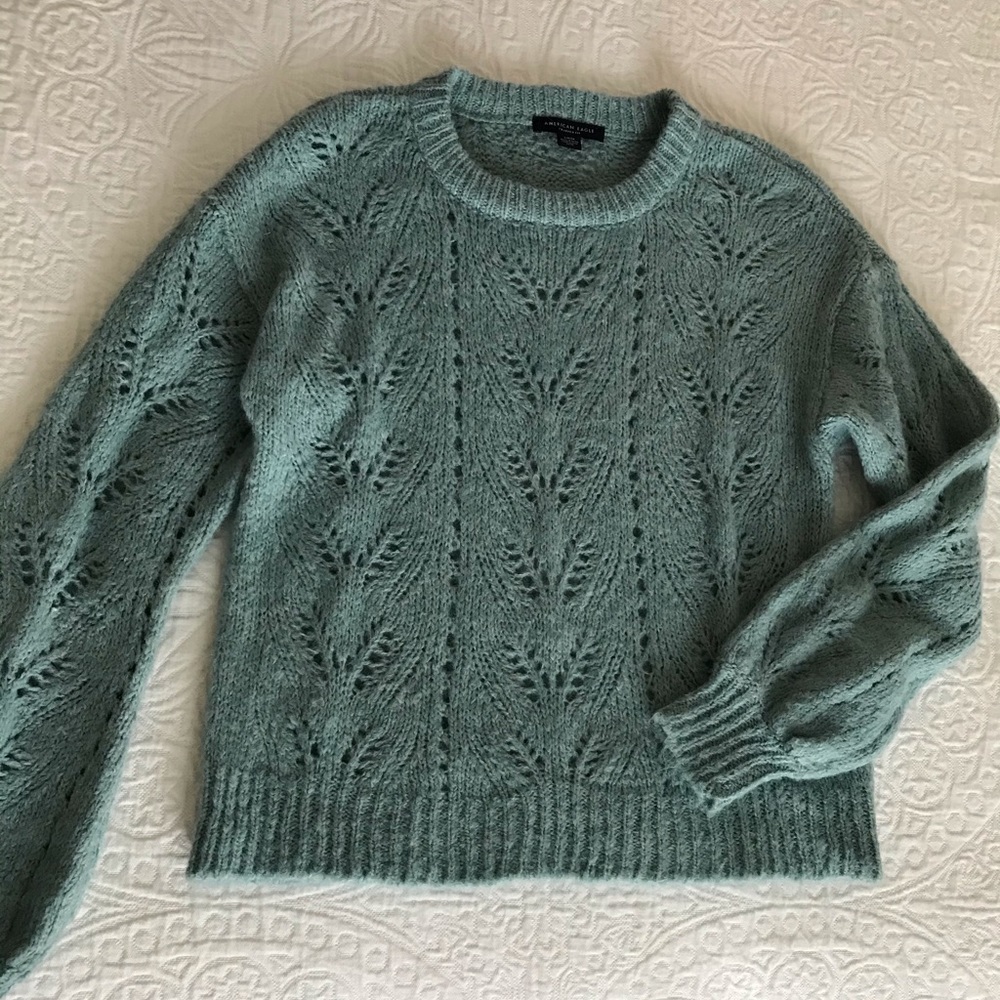 Cropped Long Sleeve Sweater
